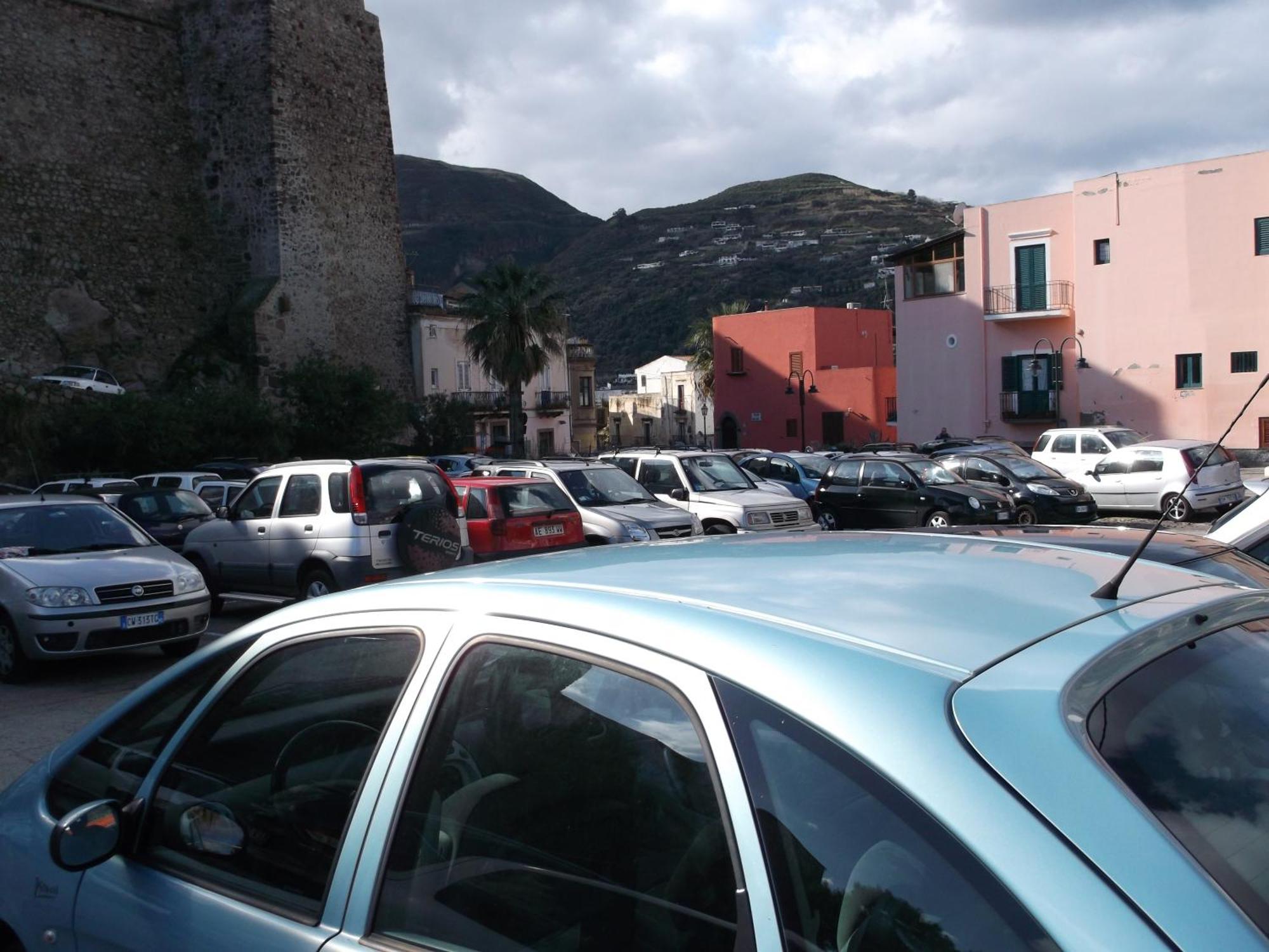 Centrostoricolipari Villa Buitenkant foto