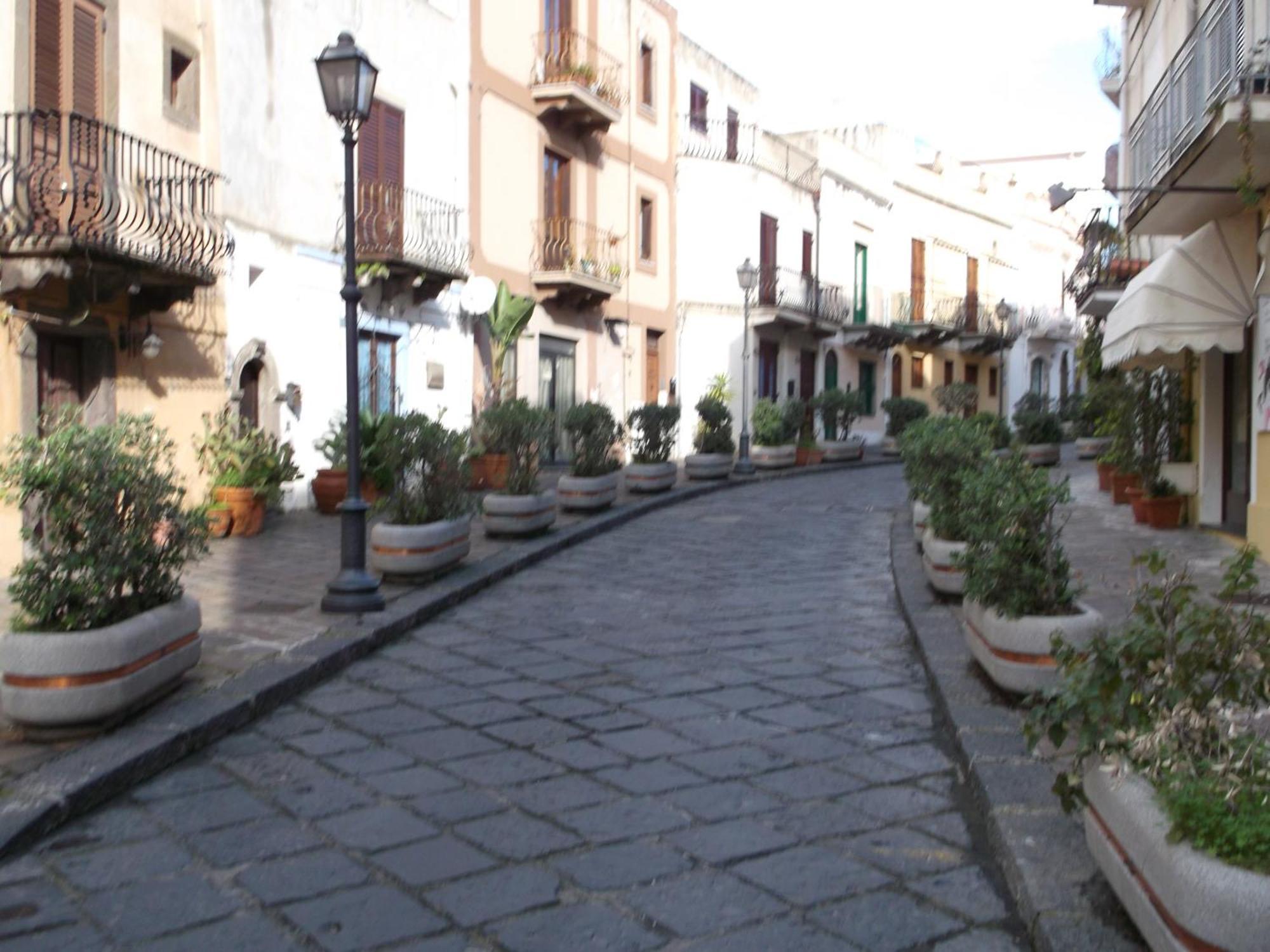 Centrostoricolipari Villa Buitenkant foto