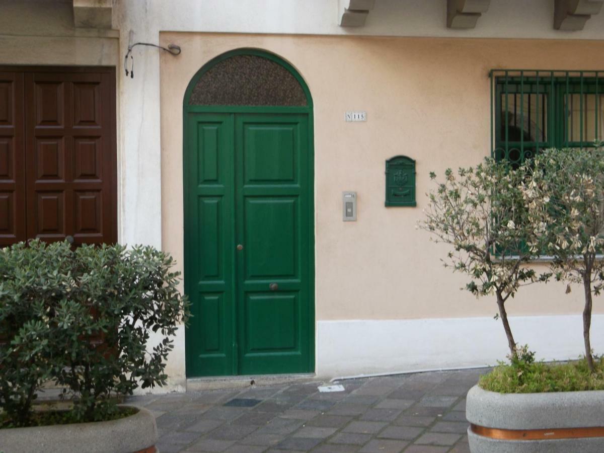 Centrostoricolipari Villa Buitenkant foto