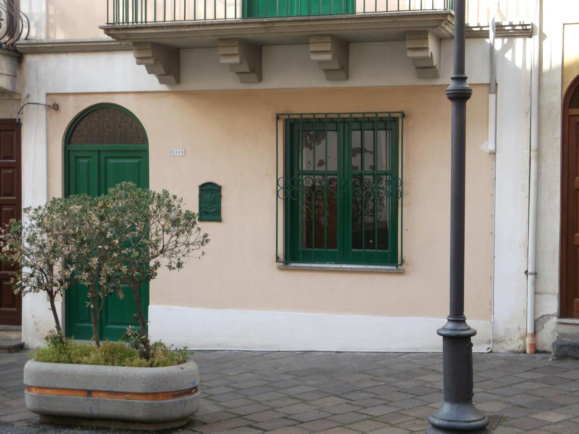 Centrostoricolipari Villa Buitenkant foto